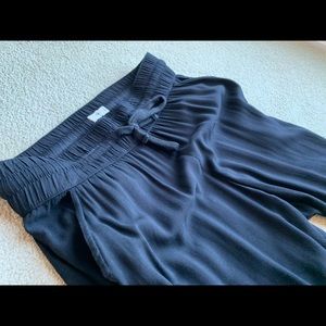 Aritzia - TNA Speed Jogger